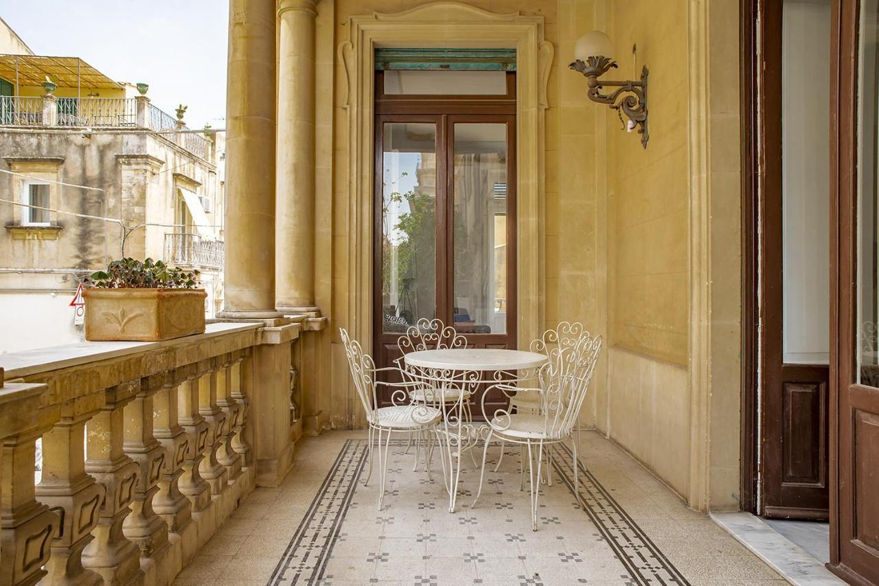 Cavour Apartments By Wonderful Italy Noto Buitenkant foto